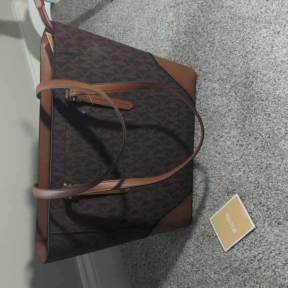 Michael Kors Bags Nwt Michael Kors Aria Leather Brownluggage Large